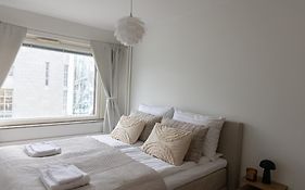 Aurora Central Suite IV